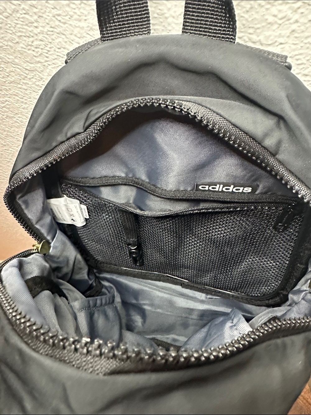 Adidas Small Backpack - Picture 6 of 7